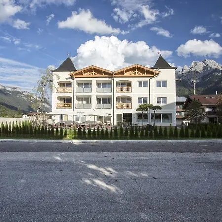 Hotel&appartements Heigenhauser 3*