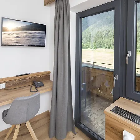 Otel & Heigenhauser Waidring