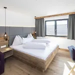 & Heigenhauser Hotel 3*