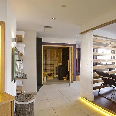 & Heigenhauser Hotell